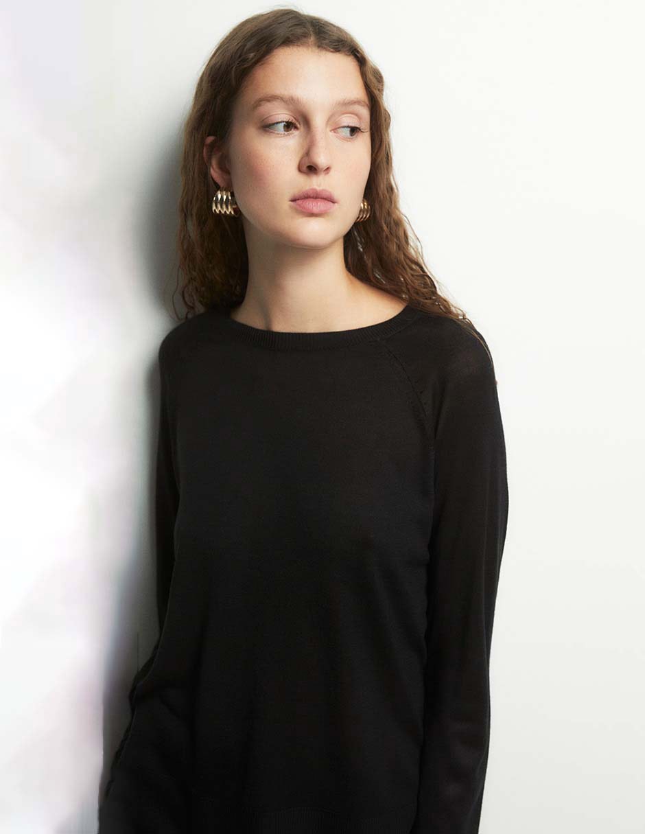 Suéter cuello redondo para mujer