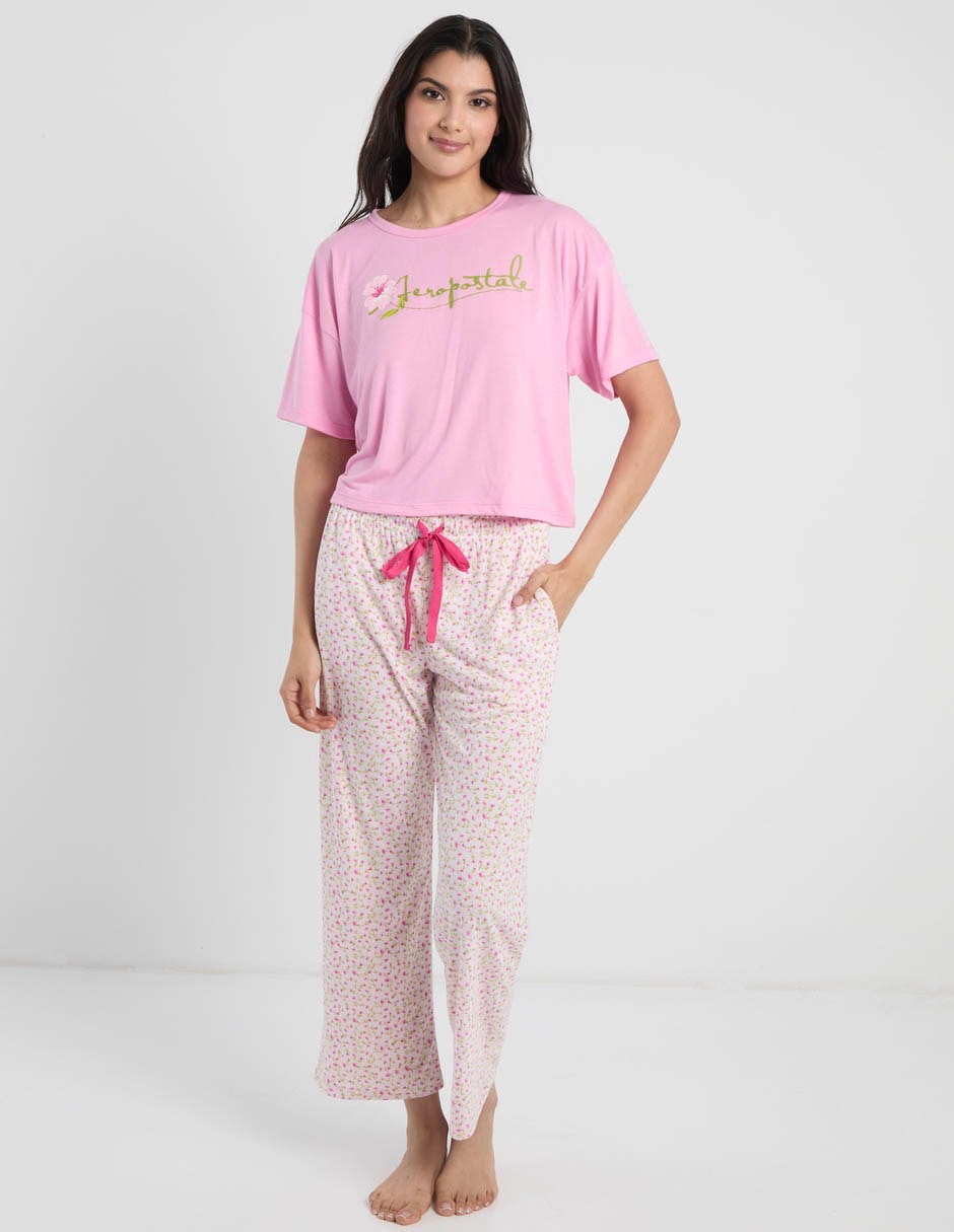 Conjunto pijama para mujer Conjunto pijama para mujer